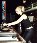 Die s&uuml;sse Miss Yetti an der Nautilus 2001
