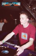 N#:82031 - DJ im House Floor